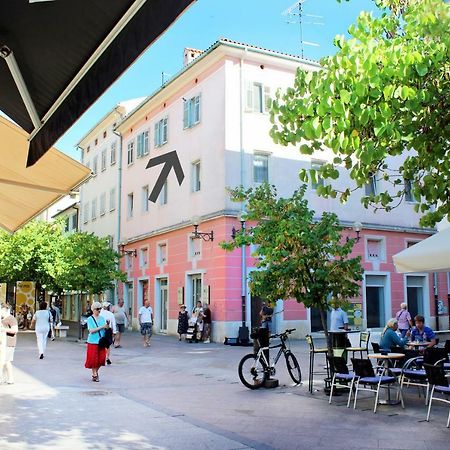 Apartment Evelina Πούλα Εξωτερικό φωτογραφία